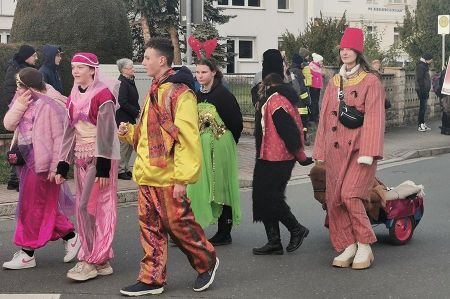 21. Märchenumzug und Weihnachtsmarkt in Bad Bibra