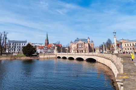 Tour of Schwerin - capital of Mecklenburg-Western Pomerania