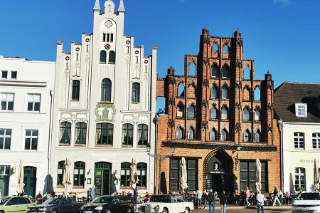 Backsteingotik und Klosterformat am Beispiel Hansestadt Wismar