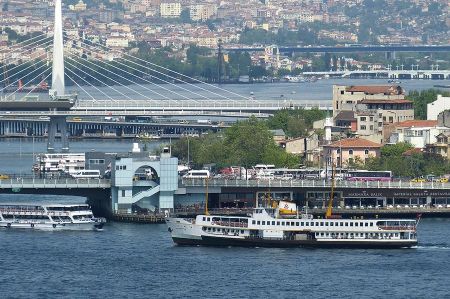 Istanbul Verkehrsknotenpunkt 03