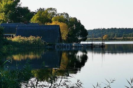 Hike along the Lohmen Archaeological Trail