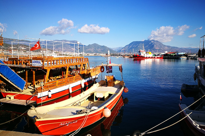 Sonniges Alanya - regnerisches  Ayvacik - die Fähre Lapseki