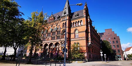 Der Rosengarten und Stadttore von Rostock