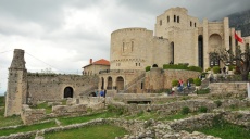 Skanderbeg Museum - albanische Geschichte in Bildern