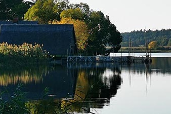 Hike along the Lohmen Archaeological Trail